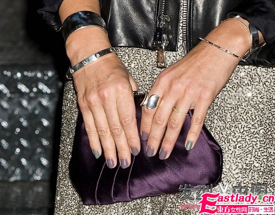 10款美甲全方案 指尖的時尚誘惑