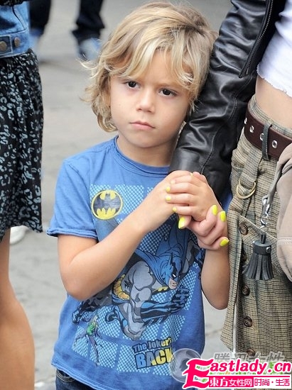 10款美甲全方案 指尖的時(shí)尚誘惑