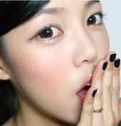 用口紅畫出自然好看腮紅