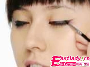 教你如何畫雙眼皮眼線
