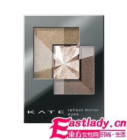 打造日系棕色系眼妝+蓬松大波浪