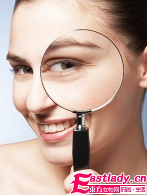 護理加化妝雙管齊下 趕走眼部問題
