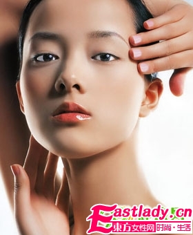 告別大餅?zāi)?不同臉型的底妝修飾法