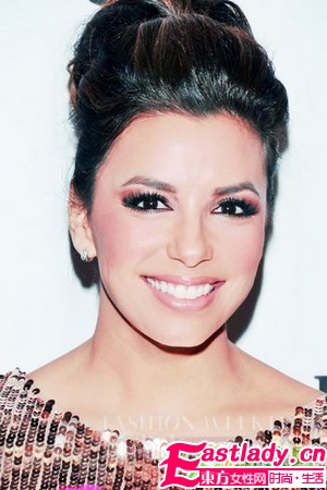 女星演繹今冬15款大地色眼妝