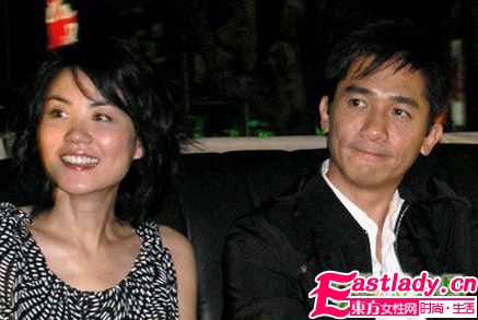 天后王菲 從青蔥到成熟妝容進(jìn)化史