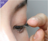 讓睫毛卷翹的化妝方法