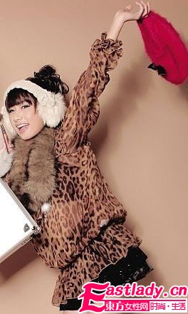 派對妝容急轉(zhuǎn)LOOK 絕對高光誘惑