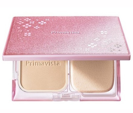 強(qiáng)大假睫毛眼妝 輕易塑造電力眼神