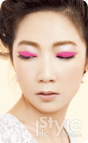 盛夏彩妝look定有你沒發(fā)現(xiàn)的秘密