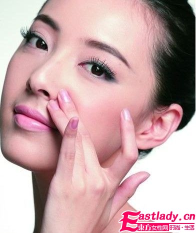 7大給力秘笈 妝出艷羨小V臉