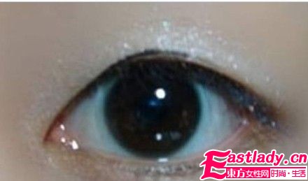 蝌蚪眼妝 圓單眼皮MM瞬間放大夢(mèng)想