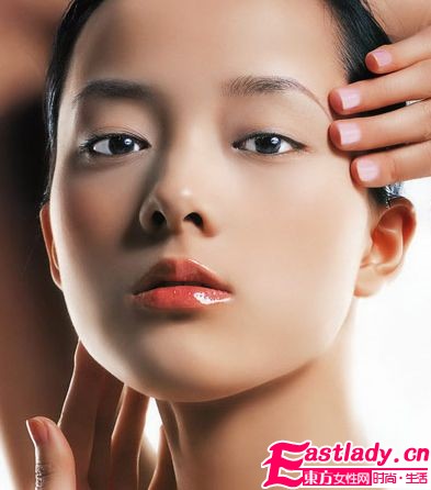 精致偽 妝 術(shù)消滅熟女所有問(wèn)題