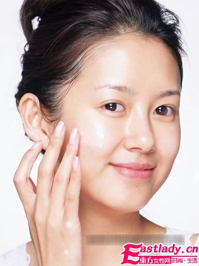 光影技法 打造無暇立體小顏底妝畫法