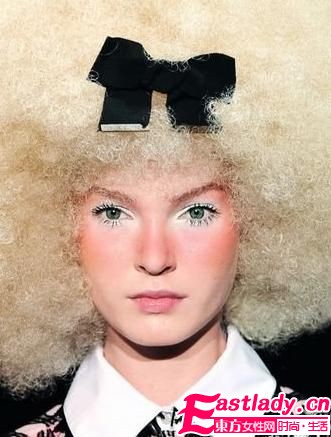 Loli修煉術(shù) 秀場大掀萌妝潮