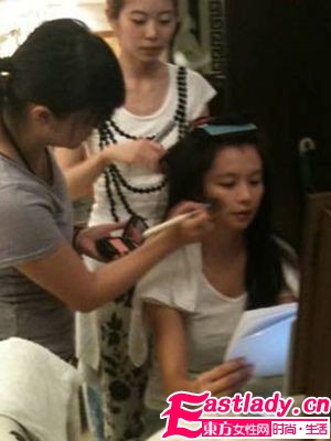 誰(shuí)最不 妝 微博揭露女星私密照