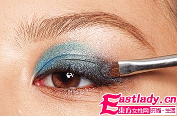 冰藍(lán)圣 妝 化身派對(duì)冷艷Queen