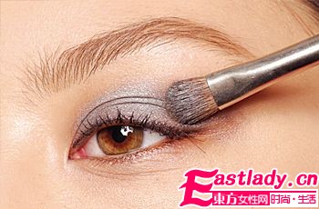 冰藍(lán)圣 妝 化身派對(duì)冷艷Queen