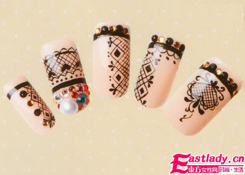 濃濃民族風(fēng) 6款美甲心動(dòng)呈現(xiàn)