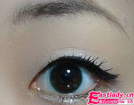 蝌蚪眼妝 圓單眼皮MM瞬間放大夢想