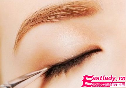 淺淺小幸福 6步[妝]出透氣森林系