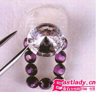 3款潮范美甲DIY 演繹嫵媚風(fēng)情