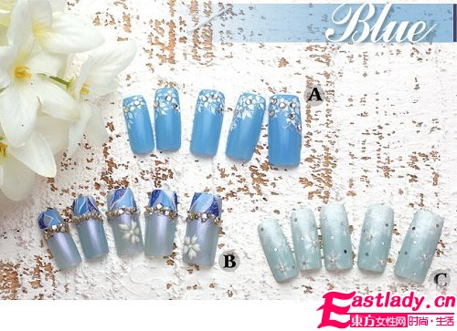 熱戀純情美甲 溫柔女生如花綻放