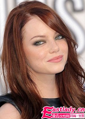 看潮妝亮點 煙熏主打御姐范