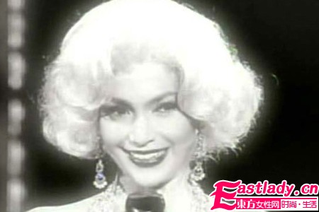 向夢(mèng)露致敬 8位模仿過(guò)瑪麗蓮夢(mèng)露的女星(組圖)