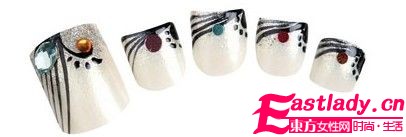 異域風(fēng)情PK海藍風(fēng) 7款跳躍風(fēng)情美甲