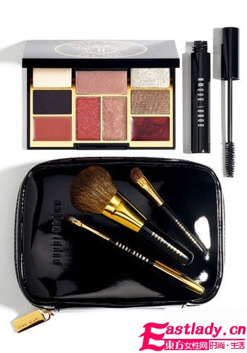 BOBBI BROWN 2010圣誕限量彩妝閃耀上市