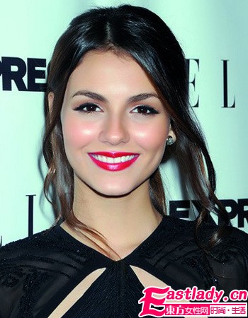 時尚尖端 歐美潮流女星示范本季最美妝容(組圖)