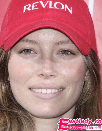 新裸妝時(shí)代 盤點(diǎn)女明星們的天然妝容(組圖)