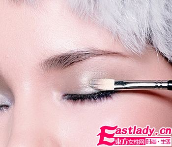 7大技巧 打造秋冬新式煙熏妝