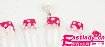 就是要閃耀 脫俗百搭珠光美甲