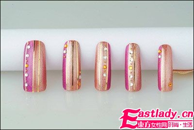 就是要閃耀 脫俗百搭珠光美甲