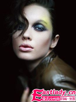 時(shí)尚回潮 明星獨(dú)到 眼 色解讀