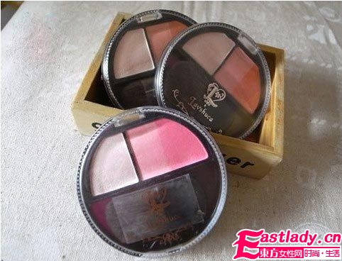 營(yíng)造完美膚色 10款臺(tái)灣妹最愛(ài)腮紅