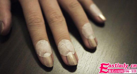 半月形美甲DIY 簡約混搭大牌范