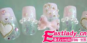 粉嫩桃心美甲 甜美從指間開(kāi)始