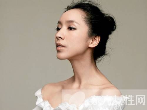 快速去眼袋的5個(gè)小知識(shí) 快學(xué)起來(lái)