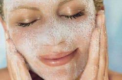 臉部肌膚毛孔粗大怎么辦 三大實(shí)用對策要拿好