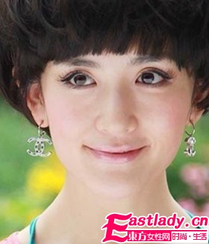 熟女裝嫩 娛樂圈御姐賣萌誰最會(huì) 妝 (組圖)