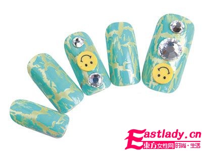 麻豆展示 初秋最I(lǐng)n 龜裂 甲