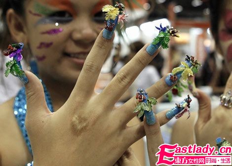 藝術(shù)感極致美甲 不瘋狂不成魔