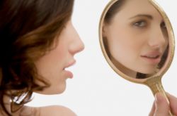 日常護(hù)膚中最容易忽略的肌膚三大死角