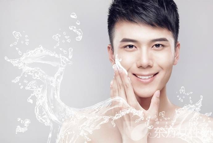 粉刺和痘痘的區(qū)別 這么做可以有效預防青春痘哦