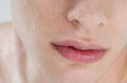 男生臉上出油怎么辦 這些控油方法簡直太神奇了