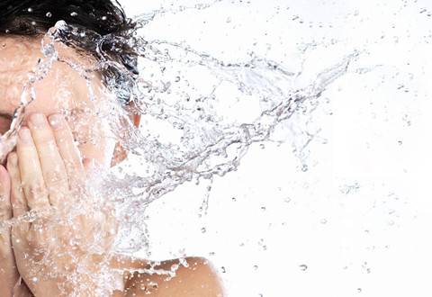 如何快速祛痘6個小竅門 簡單輕松去無痕