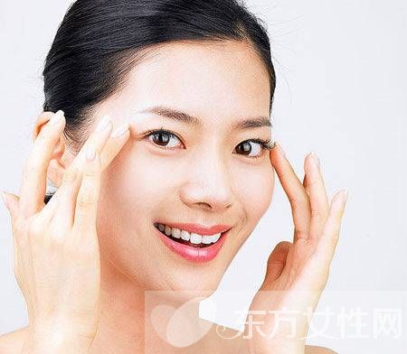 眼霜的作用是什么 教你眼霜的正確使用方式