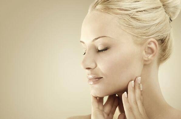 6個引起痤瘡粉刺的原因 治療痤瘡粉刺偏方推薦